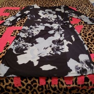 Beautiful quarter sleeve dress